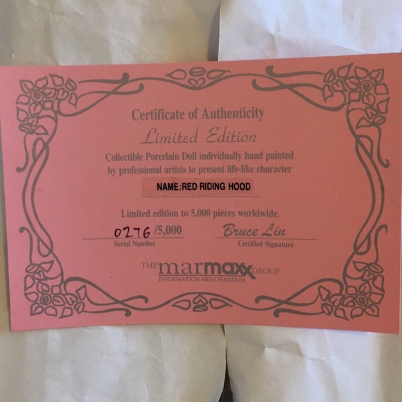 Vintage Red Riding Hood Porcelain Doll in Original Box - Picture 12 of 12